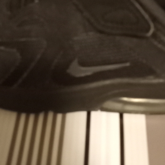 Sneaker Bundle  Nike Air max 200 toddler & Rebok Runner - Picture 5 of 13